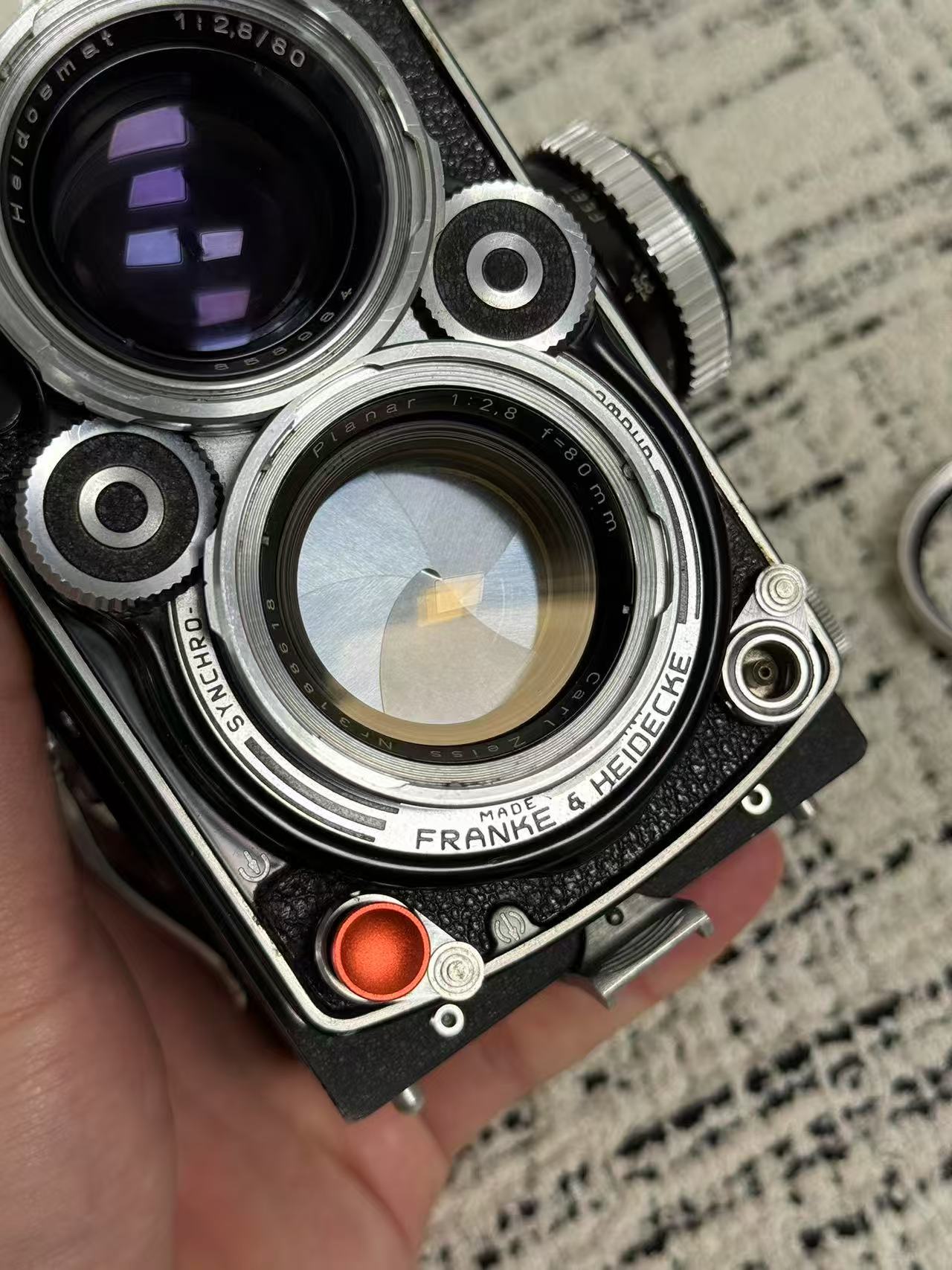 [Product=Camera][Brand=Rollei][Model=ROLLEIFLEX][Date=20250312][MD5=3ca6c2e79c1f73b99f5916439bfbf940].jpg
