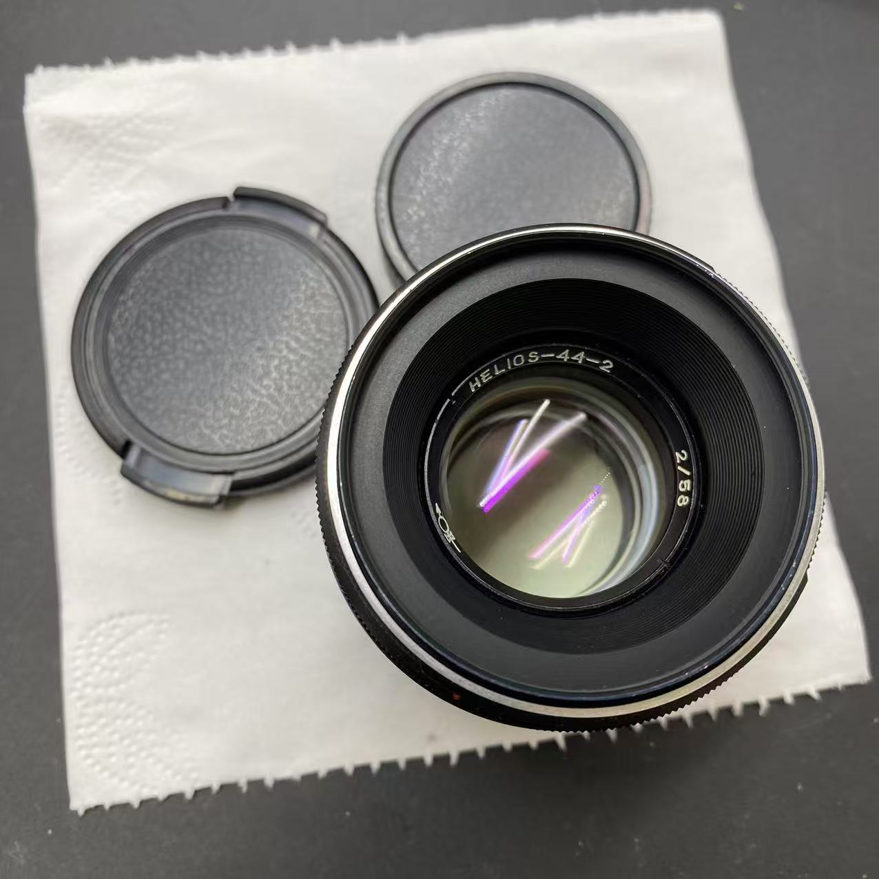 [Product=Lens][Brand=ZENIT][Model=HELIOS-44-2][FocalLength=58][MaxAPT=2][Mount=M42][Frame=135][Date=20250312][MD5=f74e8a11181be0715f7291a42a8d5385].jpg