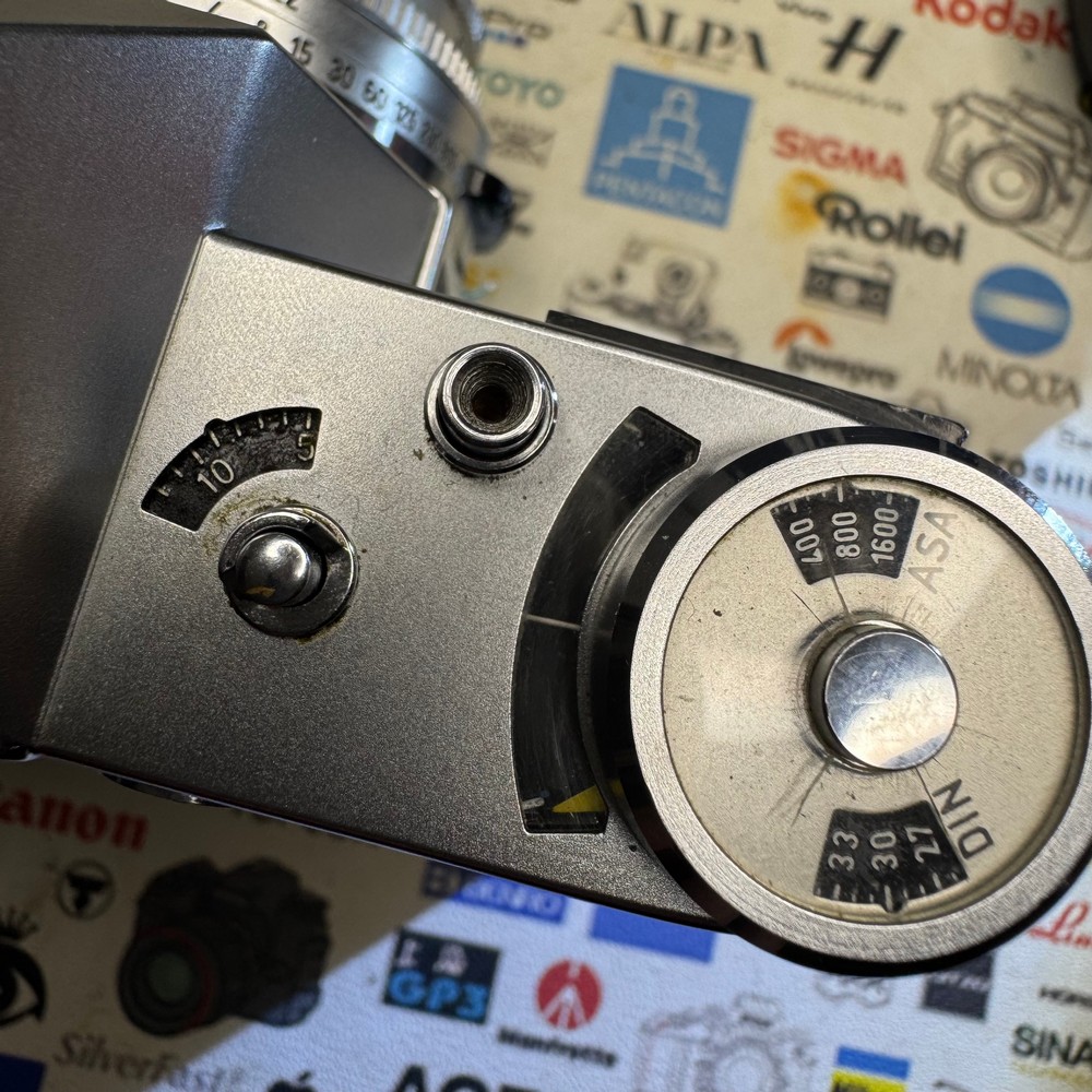 [Product=Camera][Brand=Kodak][Model=Retina Reflex S][SN=EK 816068][Date=20250312][MD5=ac20c249e042e8d93ce9e15424c3183c].jpg
