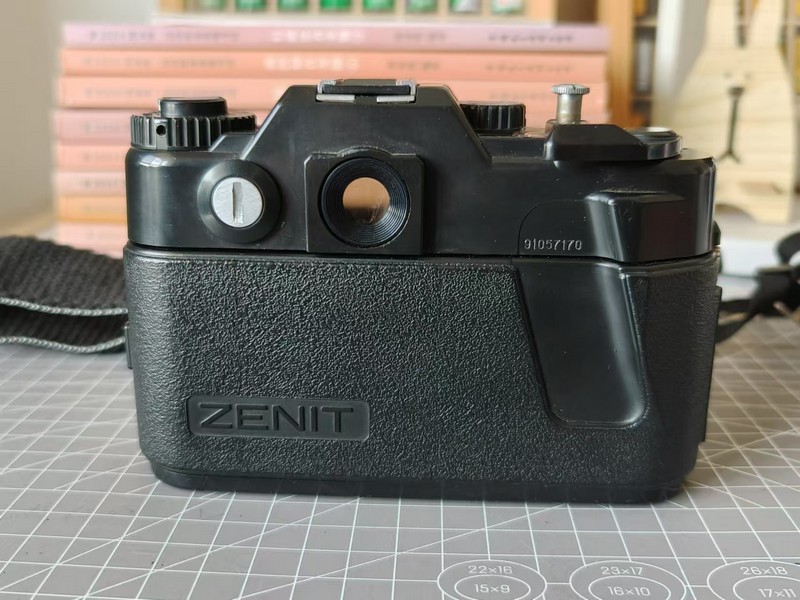 [Product=Camera][Brand=ZENIT][Model=122][SN=91057170][Date=20250322][MD5=b0e4a14f97dcf7e675afdd6b5fd99cd2].jpg