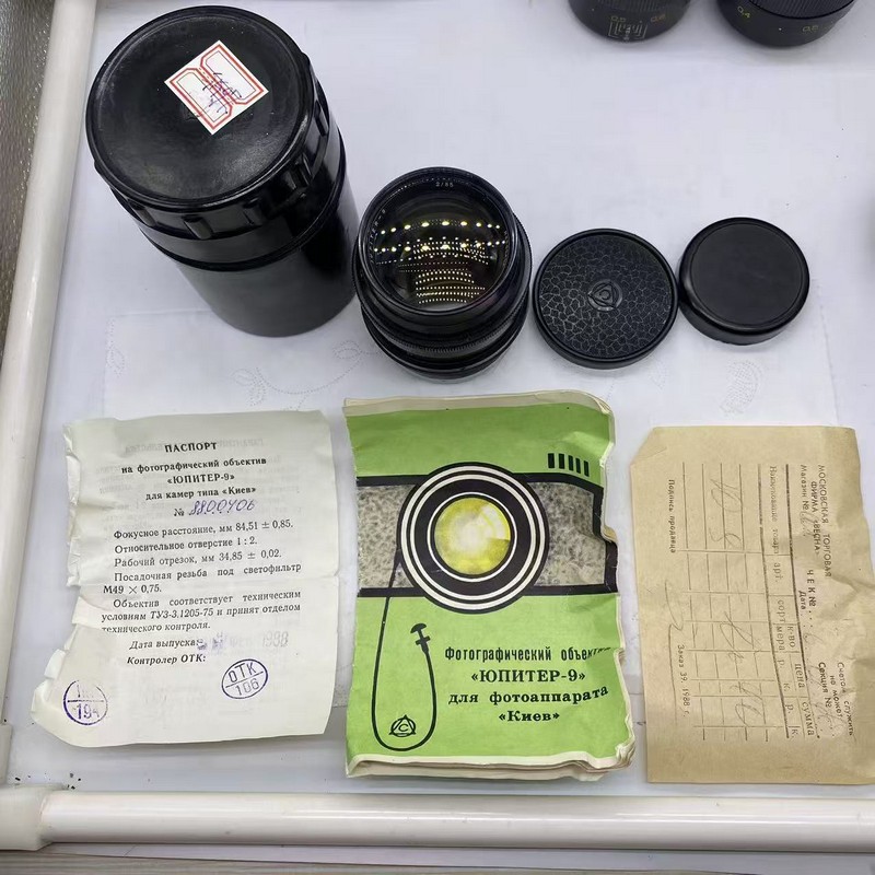 [Product=Lens][Brand=KMZ][Model=JUPITER-9][FocalLength=85][MaxAPT=2][Mount=RF][SN=8800406][Frame=135][Date=20250328][MD5=7462de59437990987744ccb11ab921c8].jpg