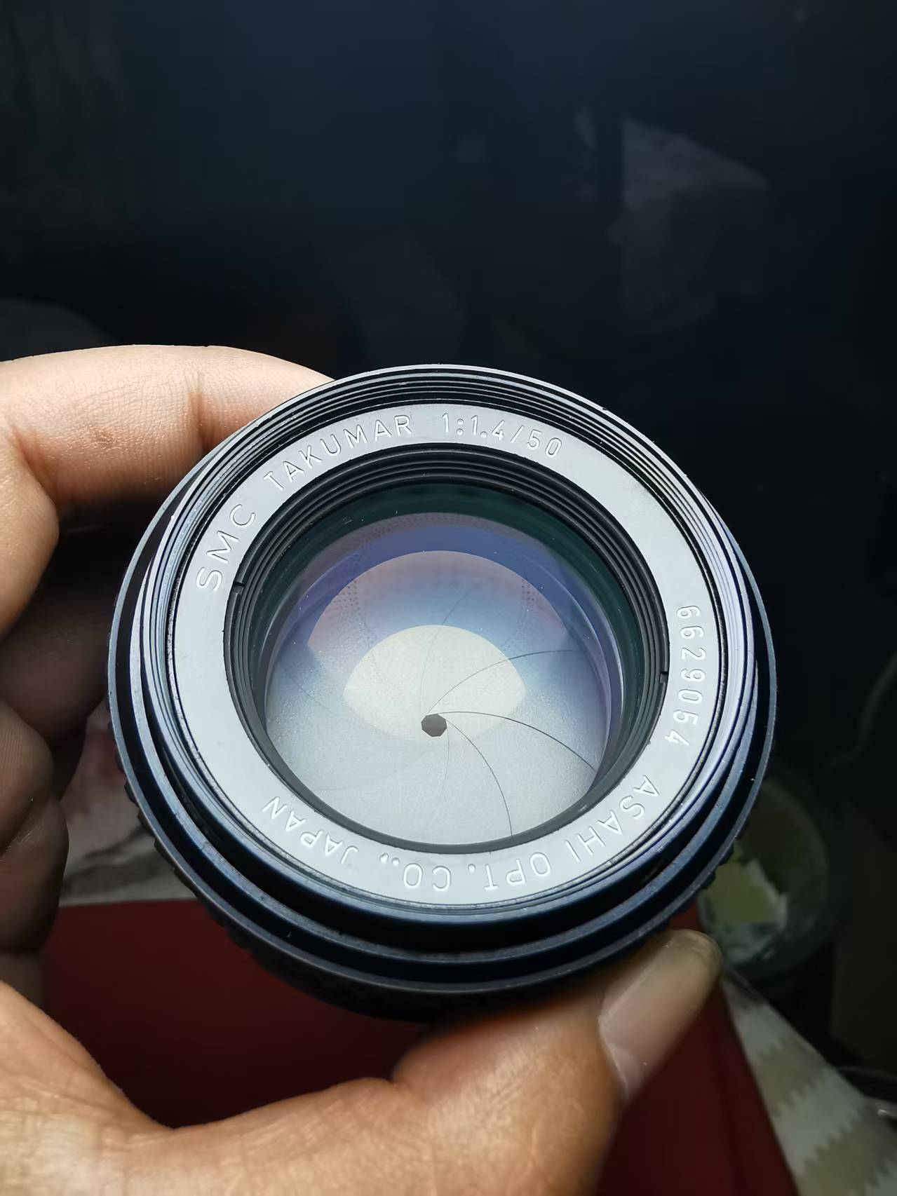 [Product=Lens][Brand=Pentax][Model=SMC TAKUMAR 50mm F1.4][FocalLength=50][MaxAPT=1.4][Mount=M42][SN=6629054][Frame=135][Date=20250405][MD5=41571b22ff05f5a61eb60ea3d53fa532].jpg