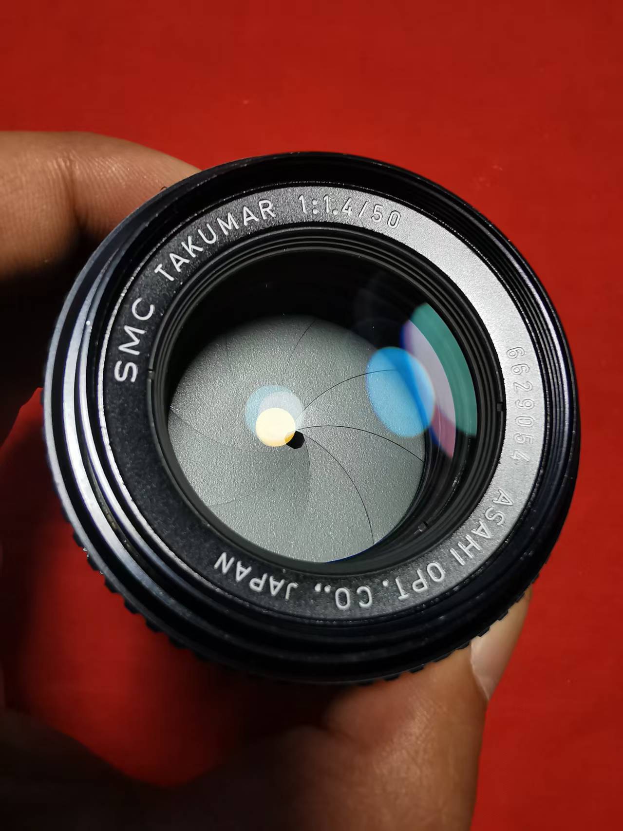 [Product=Lens][Brand=Pentax][Model=SMC TAKUMAR 50mm F1.4][FocalLength=50][MaxAPT=1.4][Mount=M42][SN=6629054][Frame=135][Date=20250405][MD5=fdd582b862a00e083527987d987a0a55].jpg