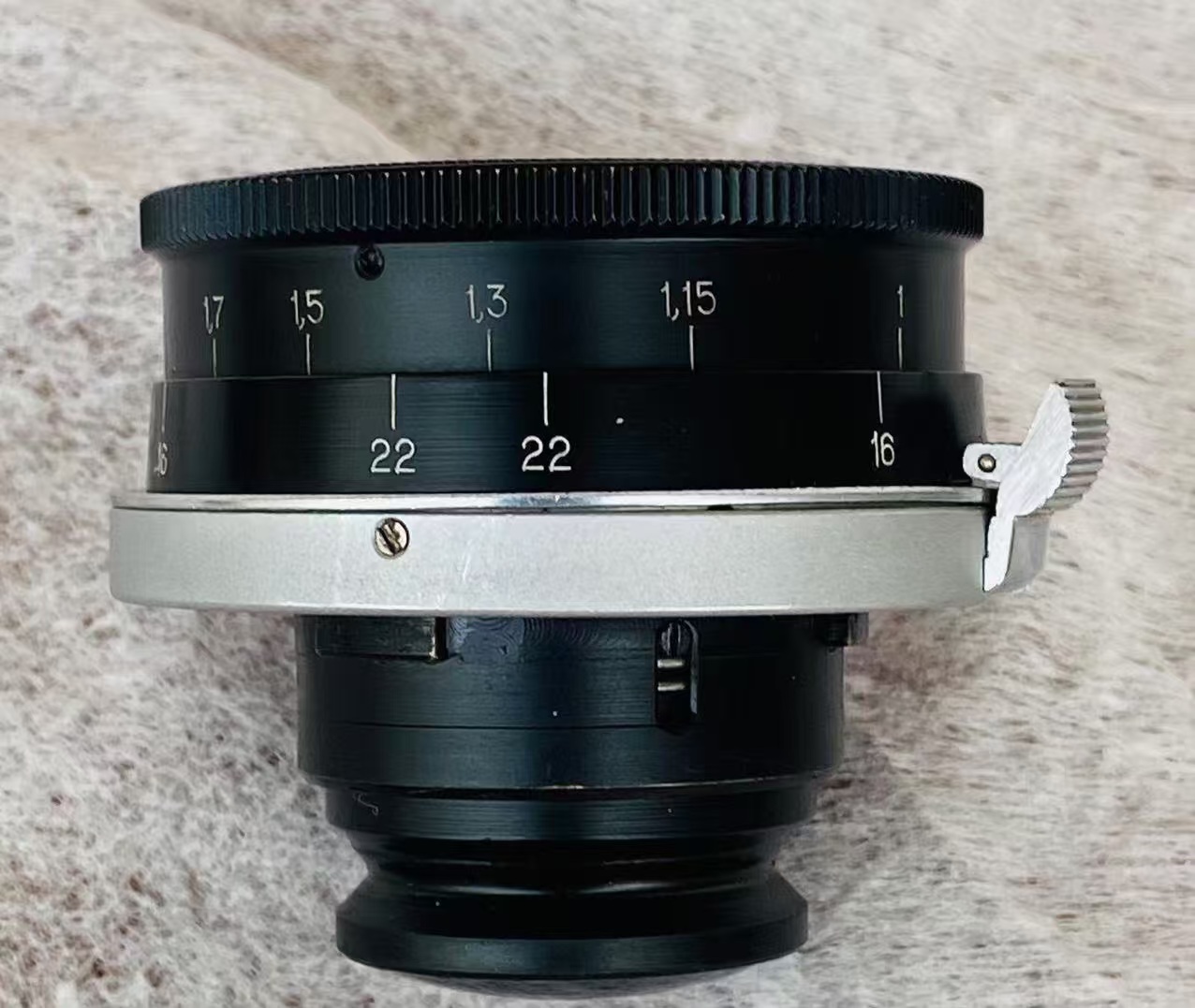 [Product=Lens][Brand=ZENIT][Model=JUPITER-12][FocalLength=35][MaxAPT=2.8][Mount=RF][SN=8615821][Frame=135][Date=20250406][MD5=bd3944cb66b31b1ba54e070bd3ff6194].jpg