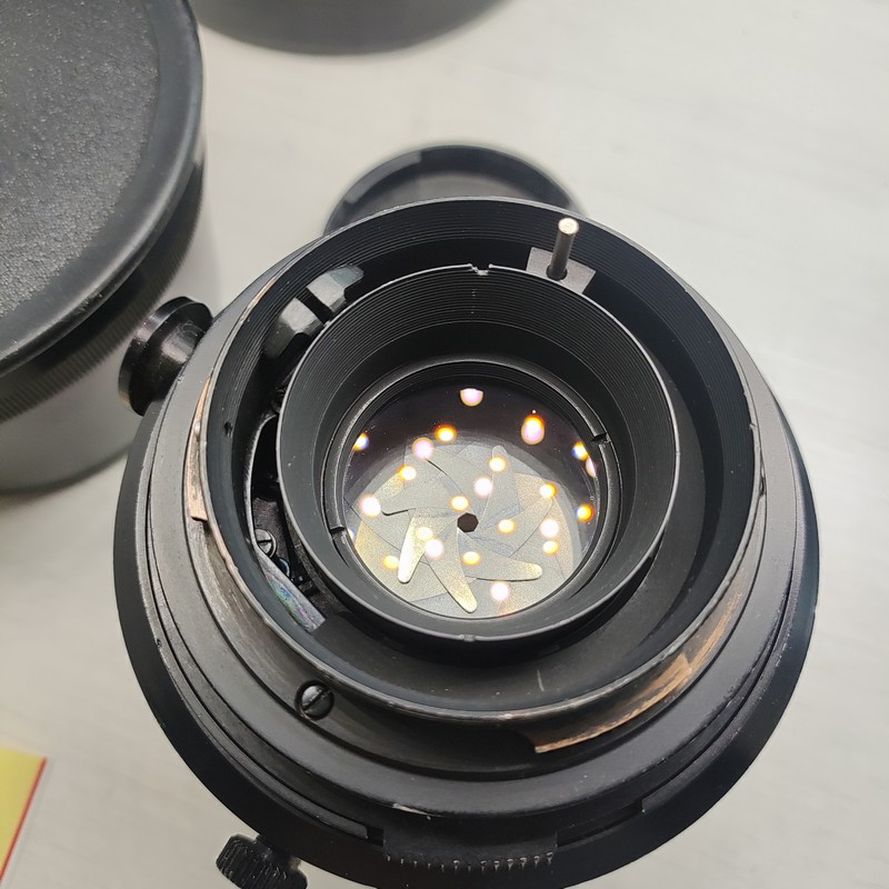 [Product=Lens][Brand=Carl Zeiss Jena][Model=MC SONNAR 180mm F2.8][FocalLength=180][MaxAPT=2.8][Mount=P6][SN=10160309][Frame=120][Date=20250412][MD5=e997272e16b5d51f9d78a4cef89ccbeb].jpg