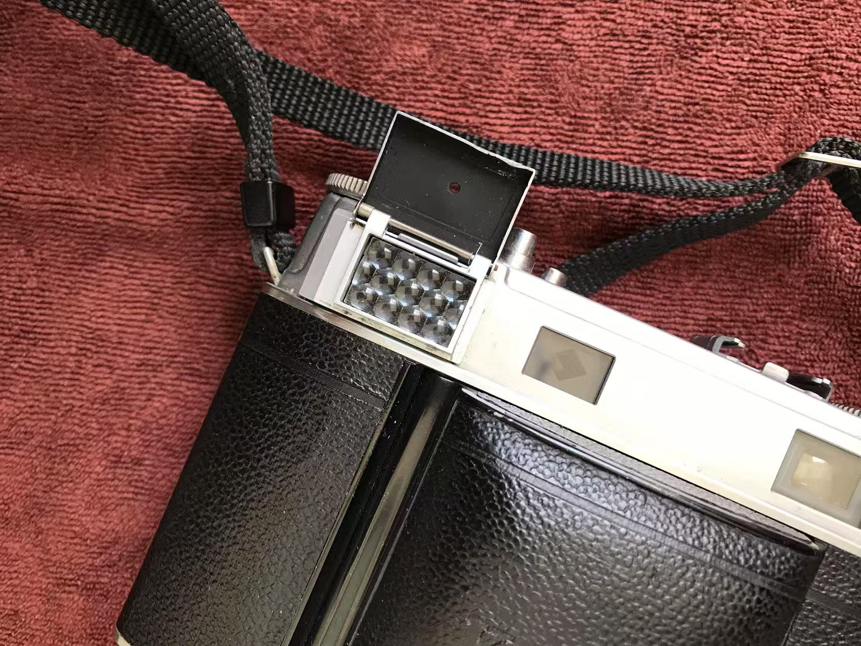[Product=Camera][Brand=Kodak][Model=Retina III c][SN=691582][Date=20250413][MD5=8fbafbe7db5a05e6387839ba51dd67b2].jpg