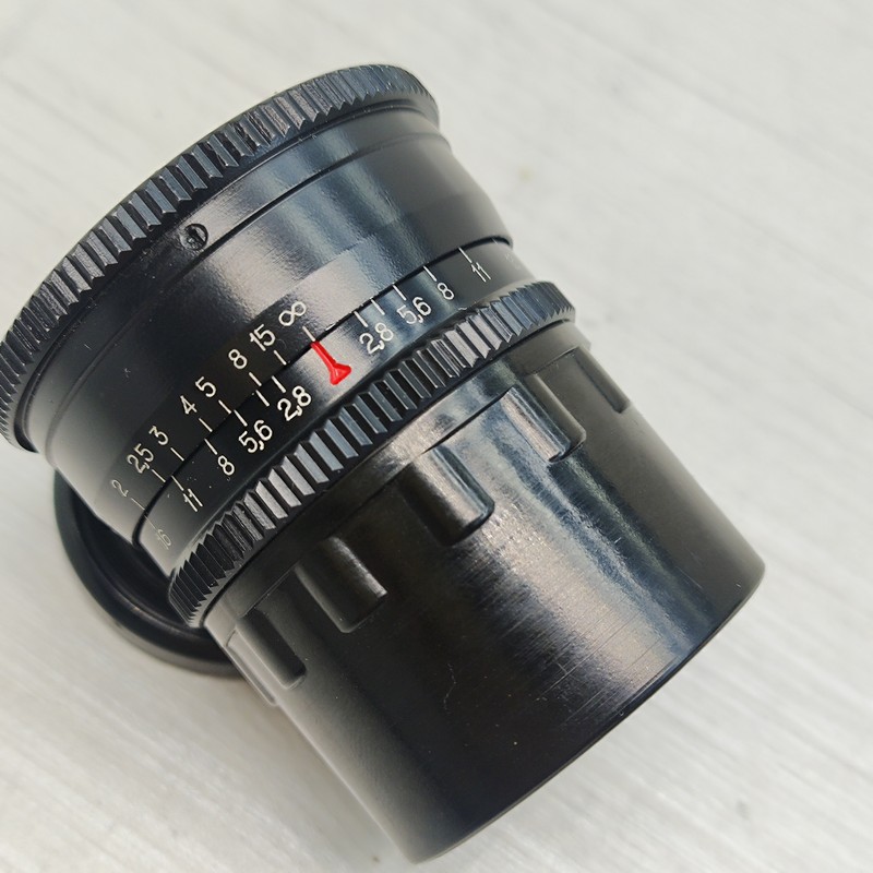 [Product=Lens][Brand=KMZ][Model=JUPITER-12][FocalLength=35][MaxAPT=2.8][Mount=L39][SN=9003814][Frame=135][Date=20250415][MD5=dace2e4ab526b6da460fb645b22b5d80].jpg