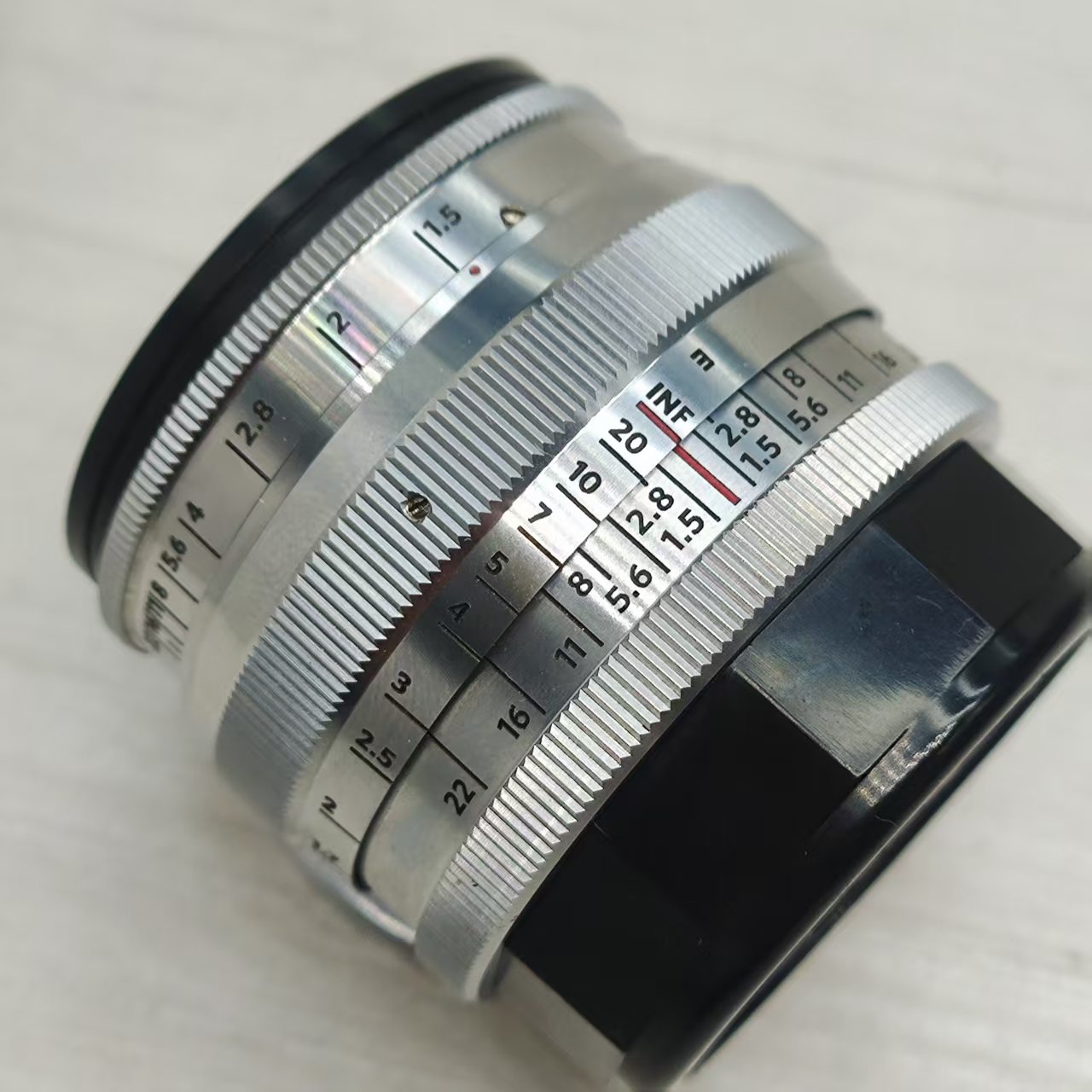 [Product=Lens][Brand=LOMOGRAPHY & ZENIT][Model=NEW JUPITER 3+][FocalLength=50][MaxAPT=1.5][Mount=L39][SN=00000890][Frame=135][Date=20250416][MD5=4c867677846e87060170ee62145b9ed5].jpg