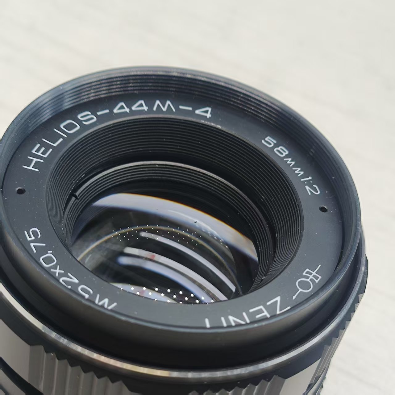 [Product=Lens][Brand=ZENIT][Model=HELIOS-44M-4][FocalLength=58][MaxAPT=2][Mount=M42][SN=89279439][Frame=135][Date=20250418][MD5=52b1c71276986df131d8088ec234dee0].jpg