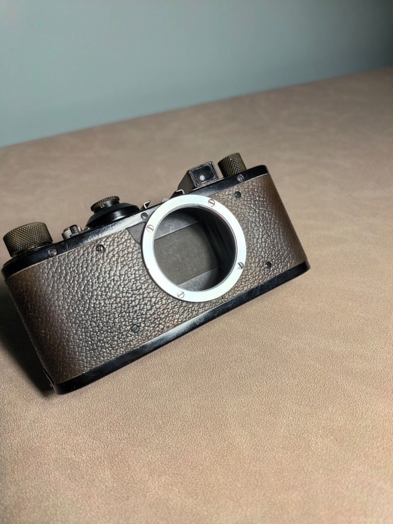 [Product=Camera][Brand=Leica][Model=Standard][SN=278705][Date=20250420][MD5=5a2c92b97a741ab0f32ec592684ac321].jpg