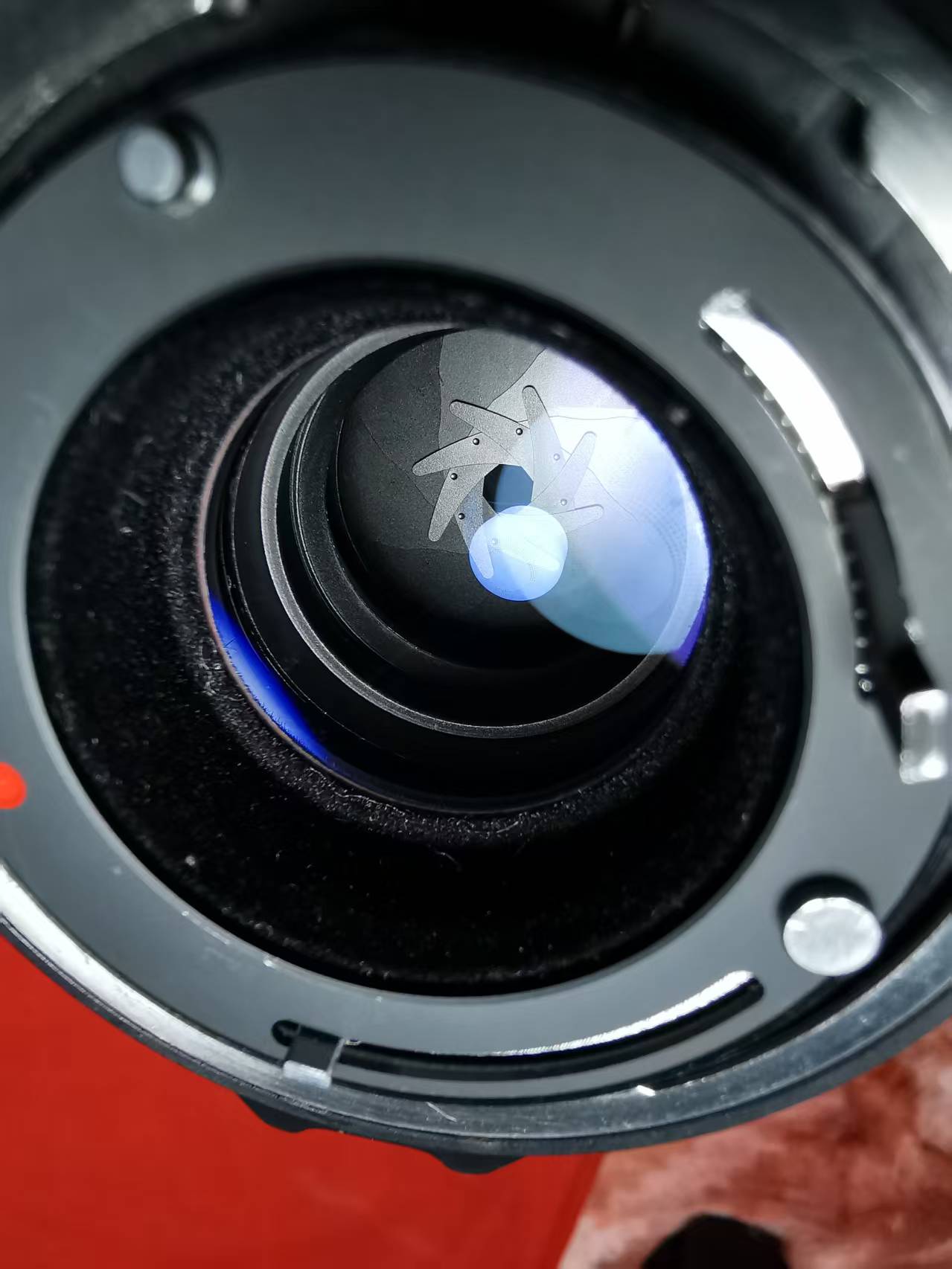 [Product=Lens][Brand=Canon][Model=FD 200mm F2.8][FocalLength=200][MaxAPT=2.8][Mount=FD][SN=V502][Frame=135][Date=20250425][MD5=98fd10d69613848caffe31b2d289ef2b].jpg