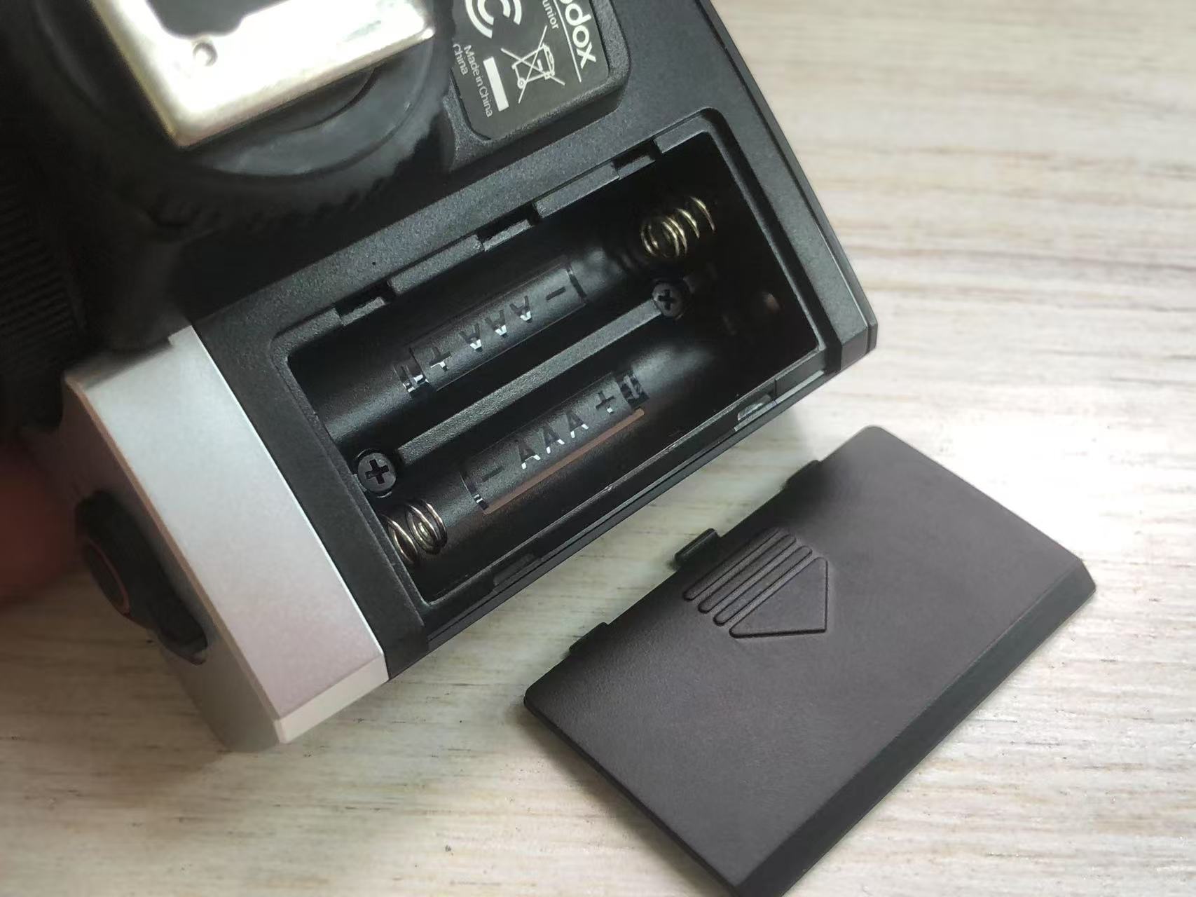 [Product=Flash][Brand=Godox][Model=Lux Junior][SN=M24C103163][Date=20250502][MD5=727d0a9e57519da7acd24aec6efac22d].jpg