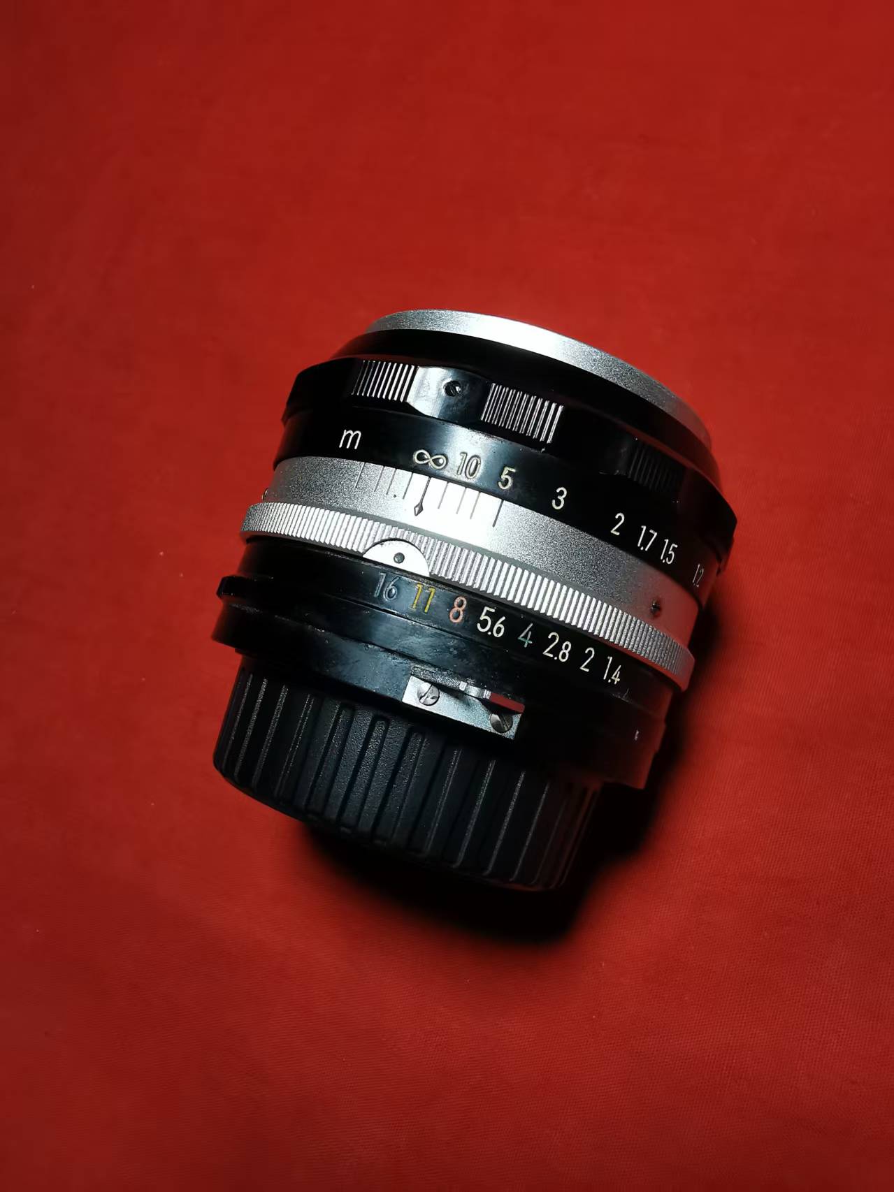 [Product=Lens][Brand=Nikon][Model=NIKKOR-S Auto 50mm F1.4][FocalLength=50][MaxAPT=1.4][SN=348109][Frame=135][Date=20250503][MD5=5232cb0b45bc288f9938f0cf418a134a].jpg