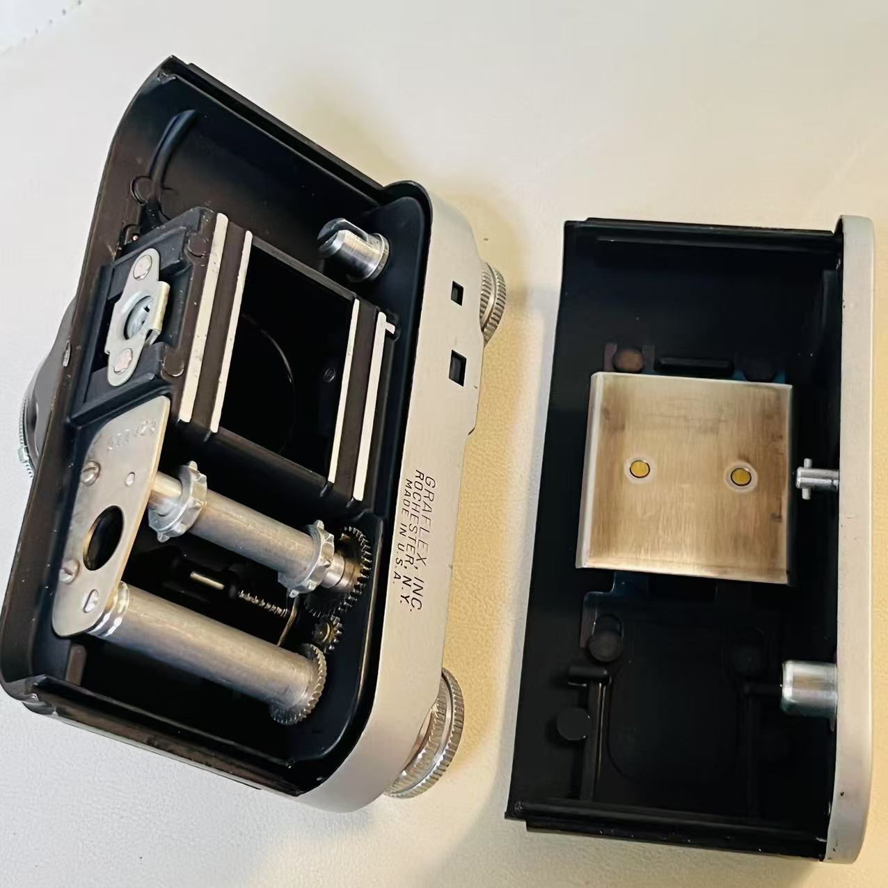 [Product=Camera][Brand=Graflex][Model=Ciro 35][Date=20250507][MD5=821dda55edf77ef65c9846bd49f7d73e].jpg