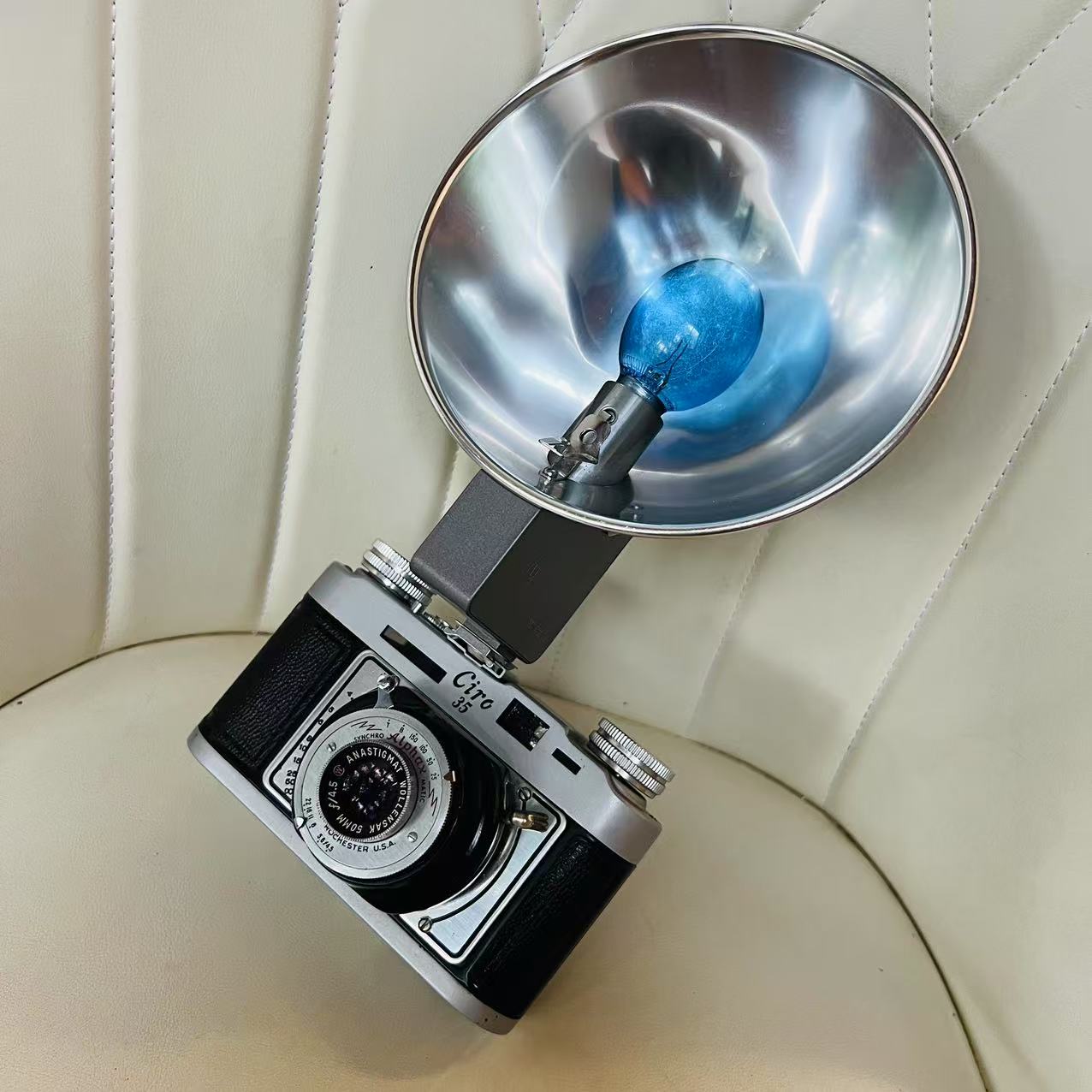 [Product=Camera][Brand=Graflex][Model=Ciro 35][Date=20250507][MD5=5212175db8f968f4315697eb0473f796].jpg