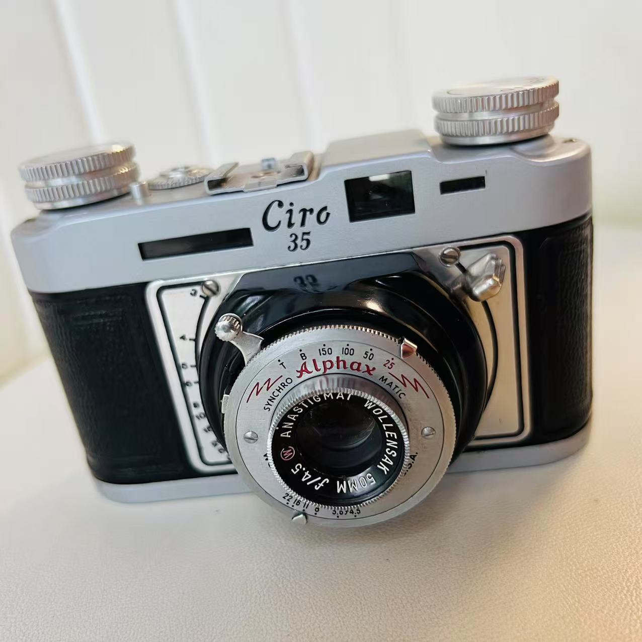 [Product=Camera][Brand=Graflex][Model=Ciro 35][Date=20250507][MD5=e750206e9c98238b54c44a388989550d].jpg