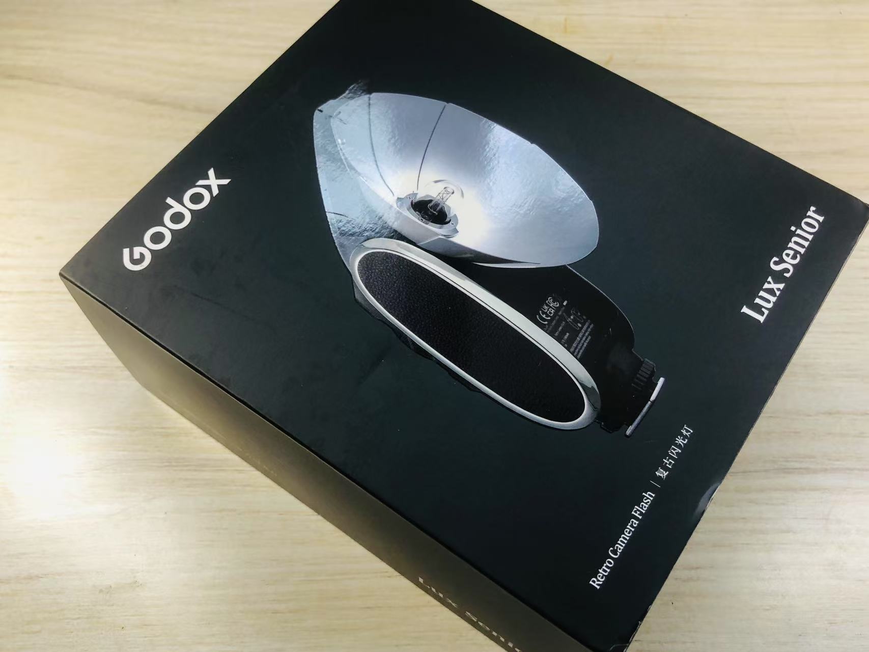 [Product=Flash][Brand=Godox][Model=Lux Senior][Date=20250508][MD5=8ba5b5d58c6abe15c51f7471d4ad7b25].jpg