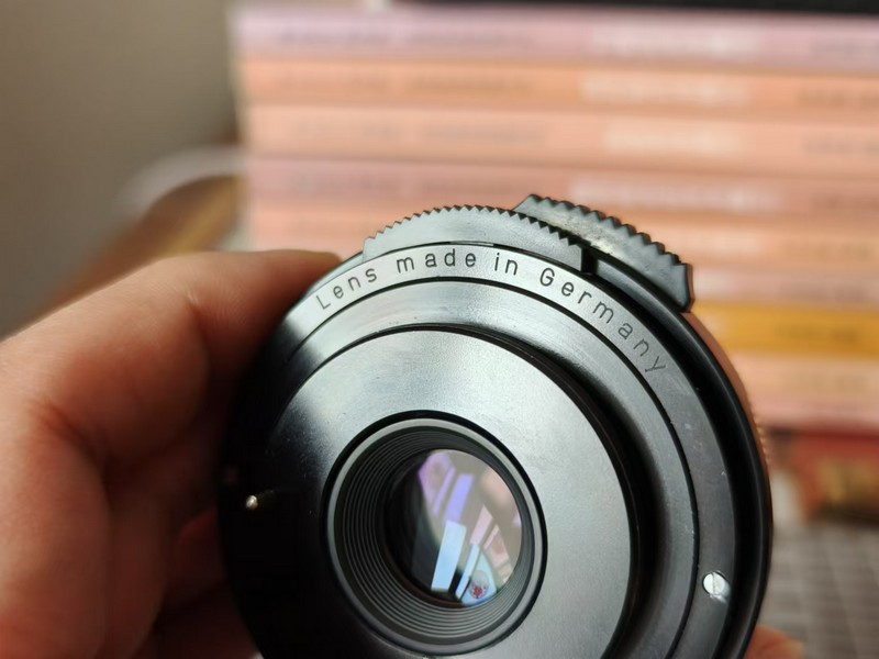 [Product=Lens][Brand=Carl Zeiss][Model=Tessar 50mm F2.8][FocalLength=50][MaxAPT=2.8][Mount=M42][SN=7343330][Frame=135][Date=20250510][MD5=dcd2040751e80367a19ae1d2cabab7a7].jpg