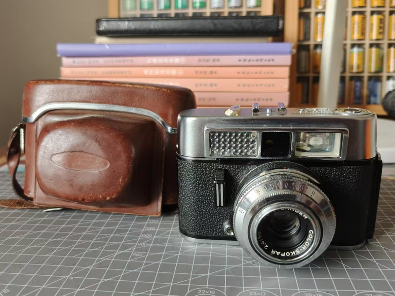 [Product=Camera][Brand=Voigtländer][Model=VITO CLR][Date=20250510][MD5=aae34f79236c40284e9fc7ac8bd20c6d].jpg