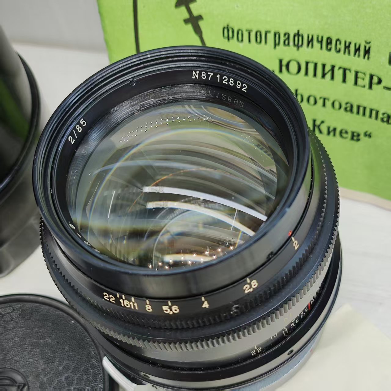 [Product=Lens][Brand=KMZ][Model=JUPITER-9][FocalLength=85][MaxAPT=2][Mount=RF][SN=8712892][Frame=135][Date=20250517][MD5=8e4a92f129b301b3b9757c8fa1567218].jpg