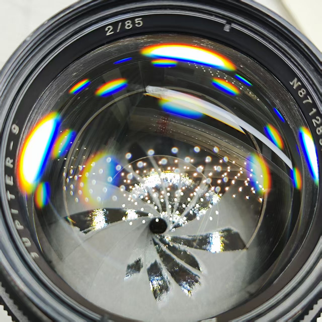 [Product=Lens][Brand=KMZ][Model=JUPITER-9][FocalLength=85][MaxAPT=2][Mount=RF][SN=8712892][Frame=135][Date=20250517][MD5=59a82497212f90ce9b51db420c06d0cf].jpg