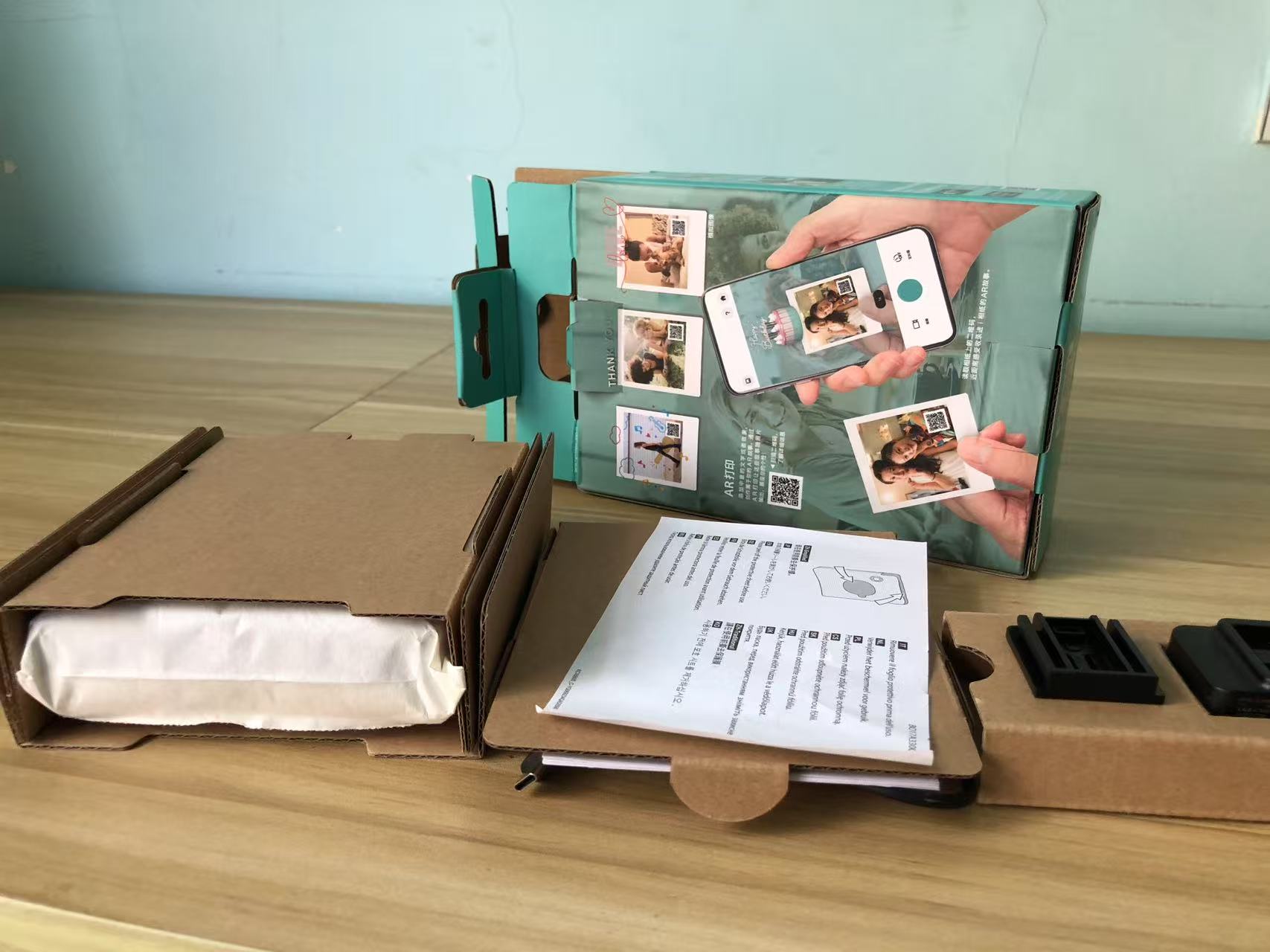 [Product=Printer][Brand=FUJIFILM][Model=instax SQUARE Link FI017C][Date=20250524][MD5=edc7574877b2cb7fbfd5e435e4a00788].jpg