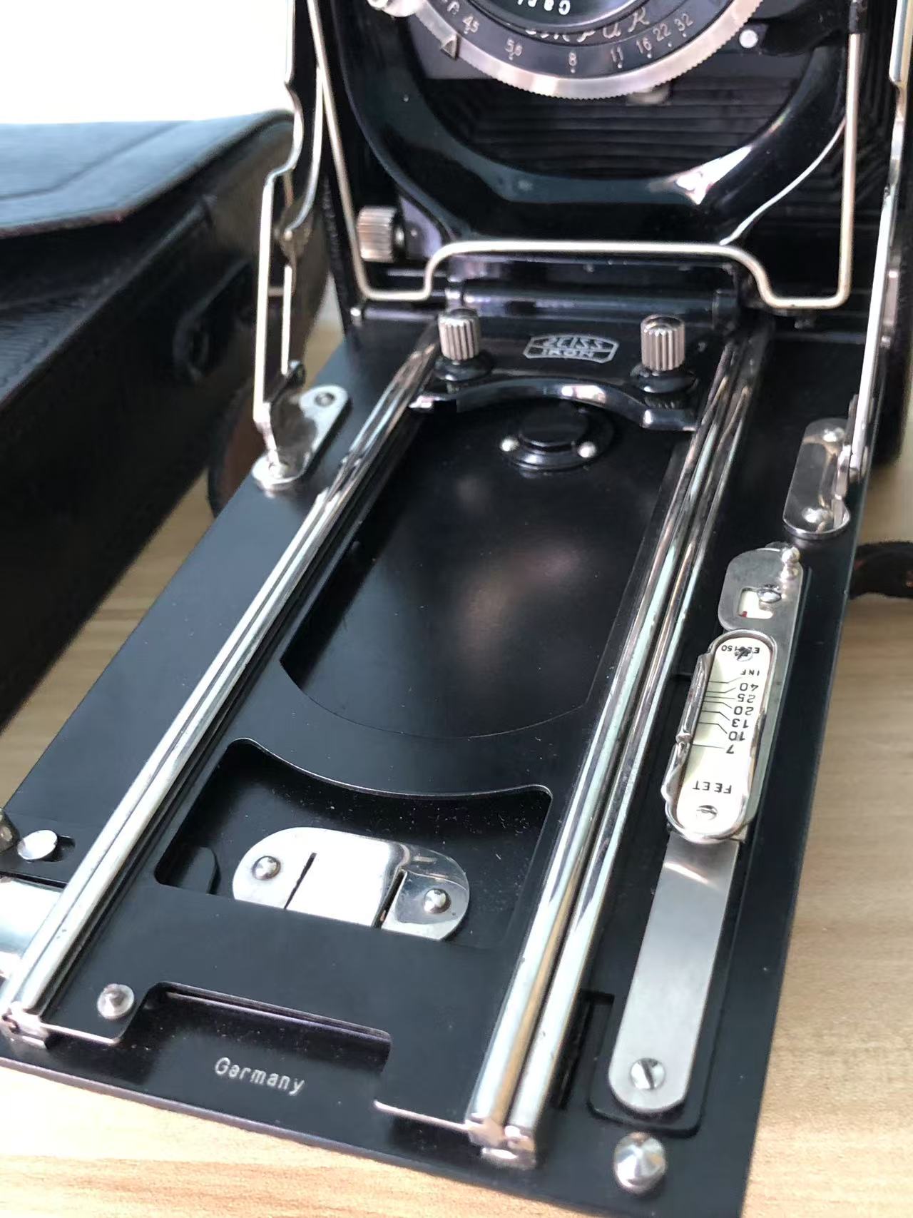 [Product=Camera][Brand=Zeiss Ikon][Model=Nixe 551_6][Date=20250525][MD5=584a22de8c6f883fb5aa8202e59a228d].jpg