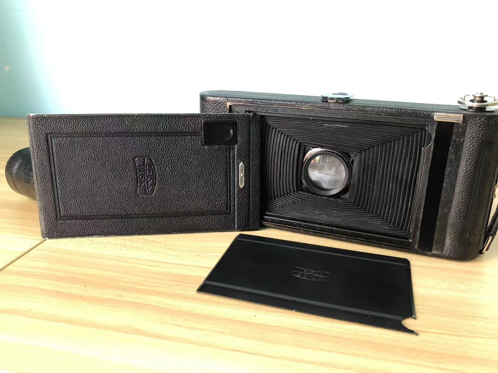 [Product=Camera][Brand=Zeiss Ikon][Model=Nixe 551_6][Date=20250525][MD5=bb95af3c1afb0fc651230f3c8b550612].jpg