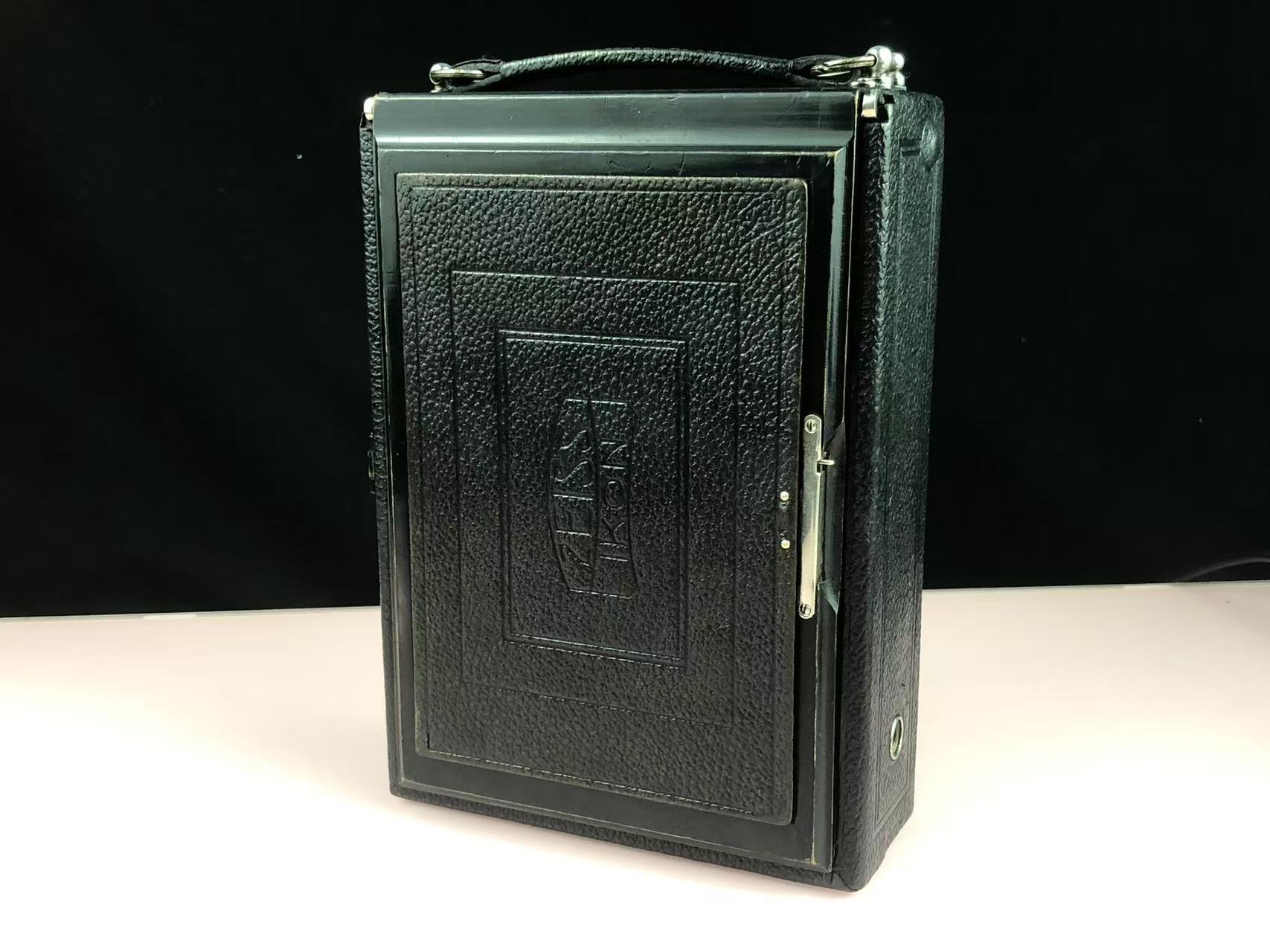 [Product=Camera][Brand=Zeiss Ikon][Model=Ideal 325][Date=20250525][MD5=19855aacf64cc9981716ee9a450ae6e1].jpg