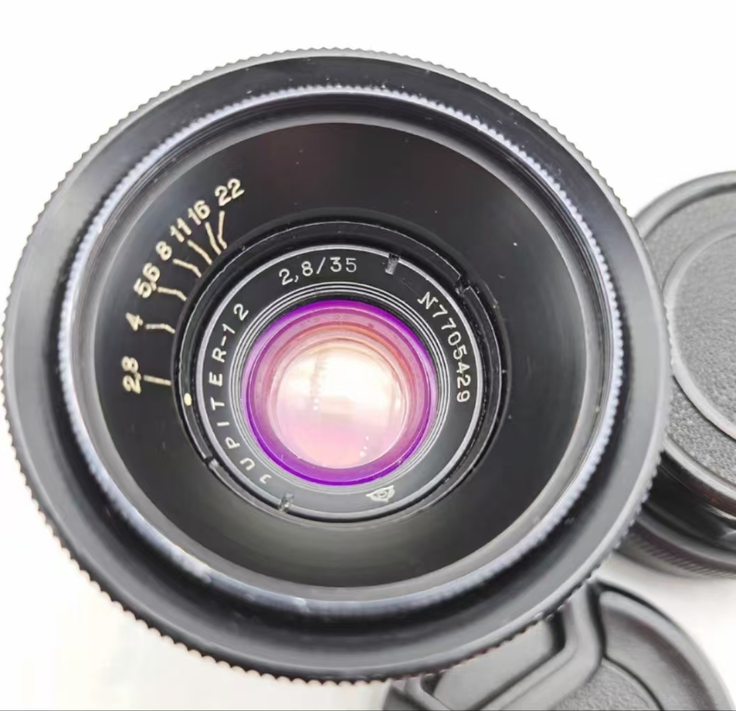 [Product=Lens][Brand=KMZ][Model=JUPITER-12][FocalLength=35][MaxAPT=2.8][Mount=L39][SN=7705429][Frame=135][Date=20250527][MD5=a4e4030f6e45155aedc28a30ad42cc25].jpg