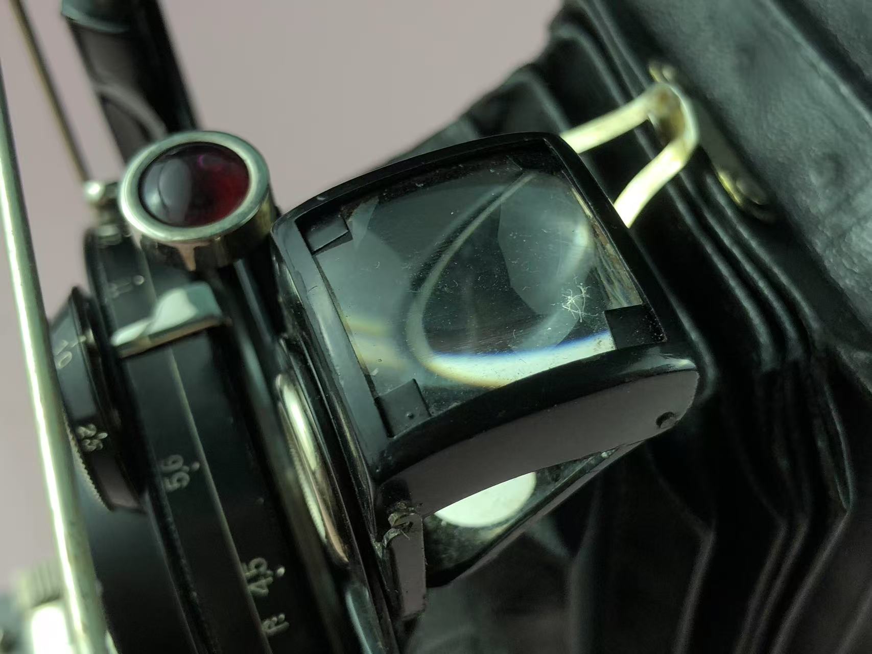 [Product=Camera][Brand=Zeiss Ikon][Model=Nixe 595_1][Date=20250526][MD5=6d7c6e4fe825985a078ce250c82105e1].jpg