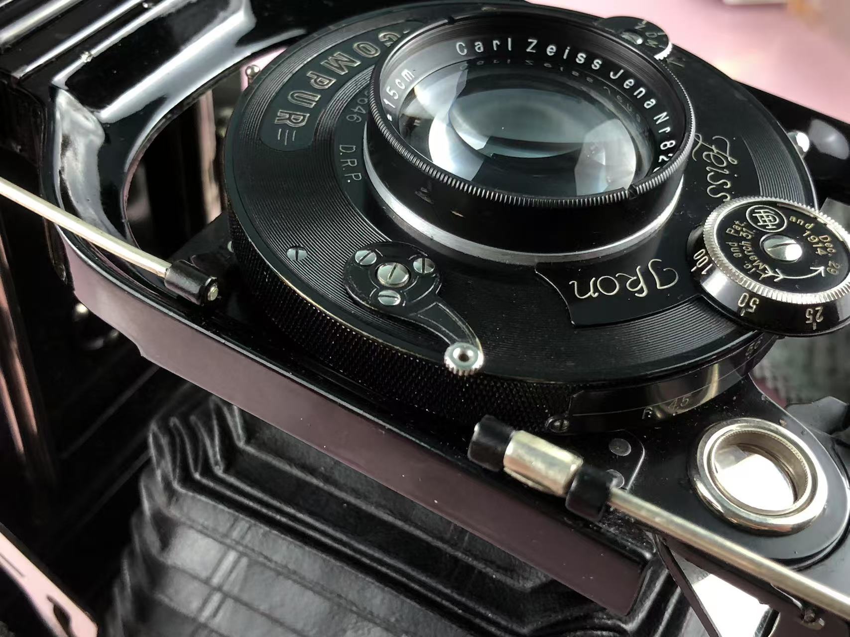 [Product=Camera][Brand=Zeiss Ikon][Model=Nixe 595_1][Date=20250526][MD5=bccc3b1637aaa28b9fc076b83cde8342].jpg