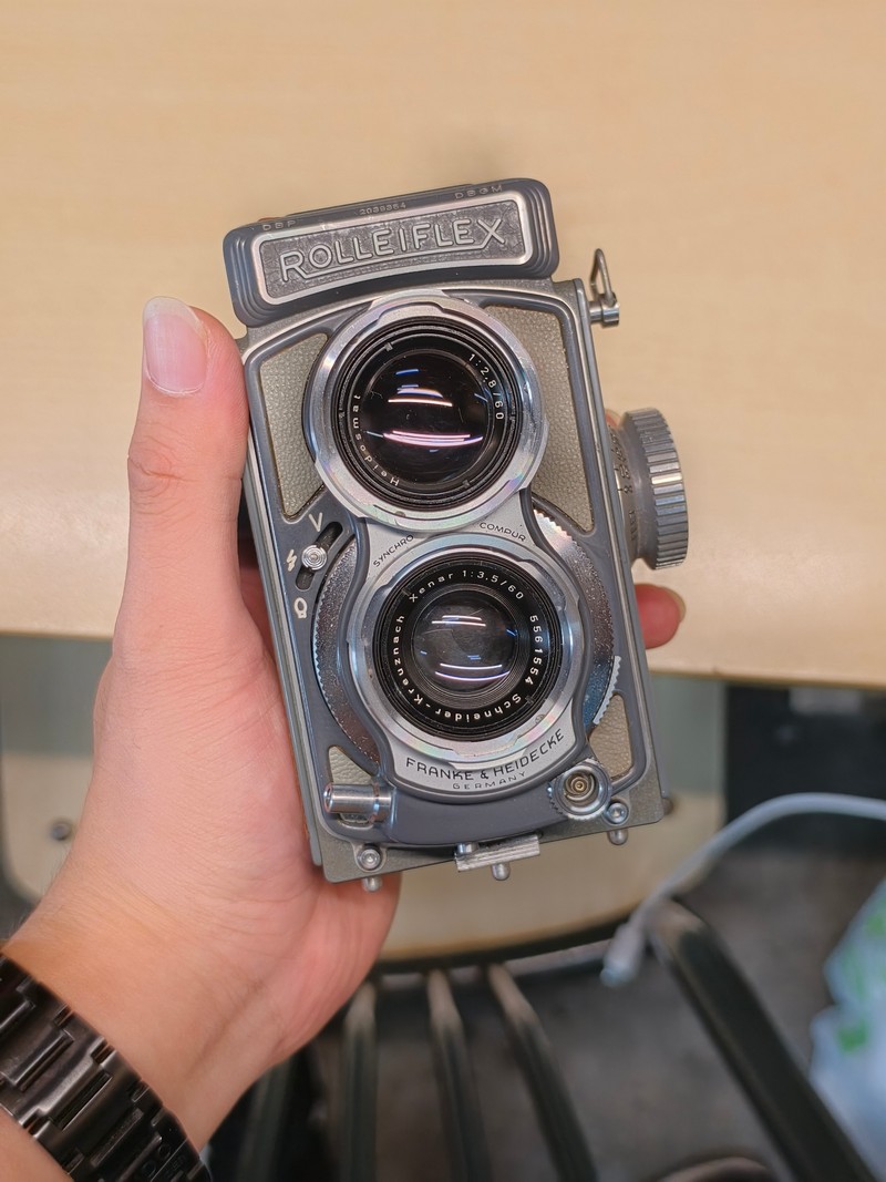 [Product=Camera][Brand=Rollei][Model=ROLLEIFLEX][Date=20250528][MD5=03020673df1587691db208c16db08ff0].jpg