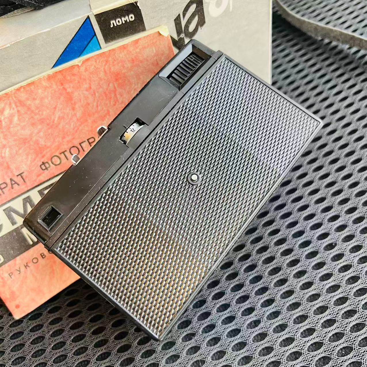 [Product=Camera][Brand=ЛОМО][Model=СMEHA SMENA][SN=91212483][Date=20250529][MD5=d9364007a5e8792e9742eec3a61832c6].jpg