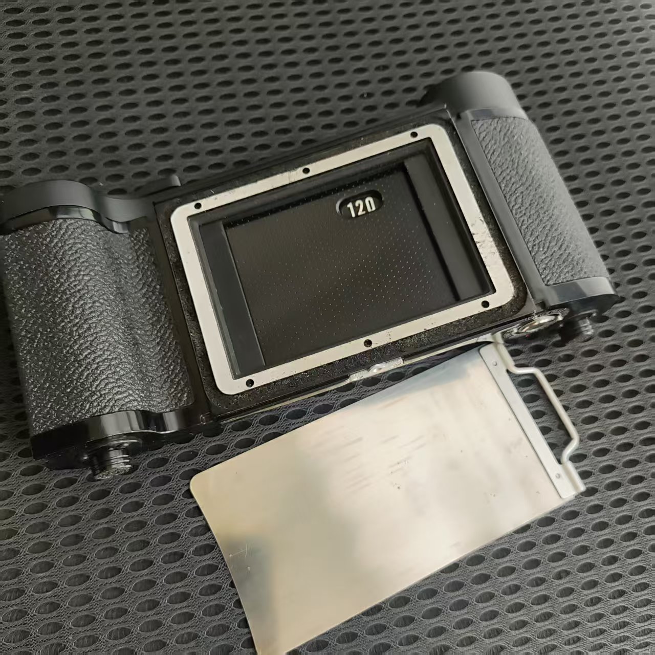 [Product=Film Holder][Brand=MAMIYA][Model=Roll Film Adapter 6x7][Date=20250530][MD5=dccb5c3f140793882a91213e199259c6].jpg