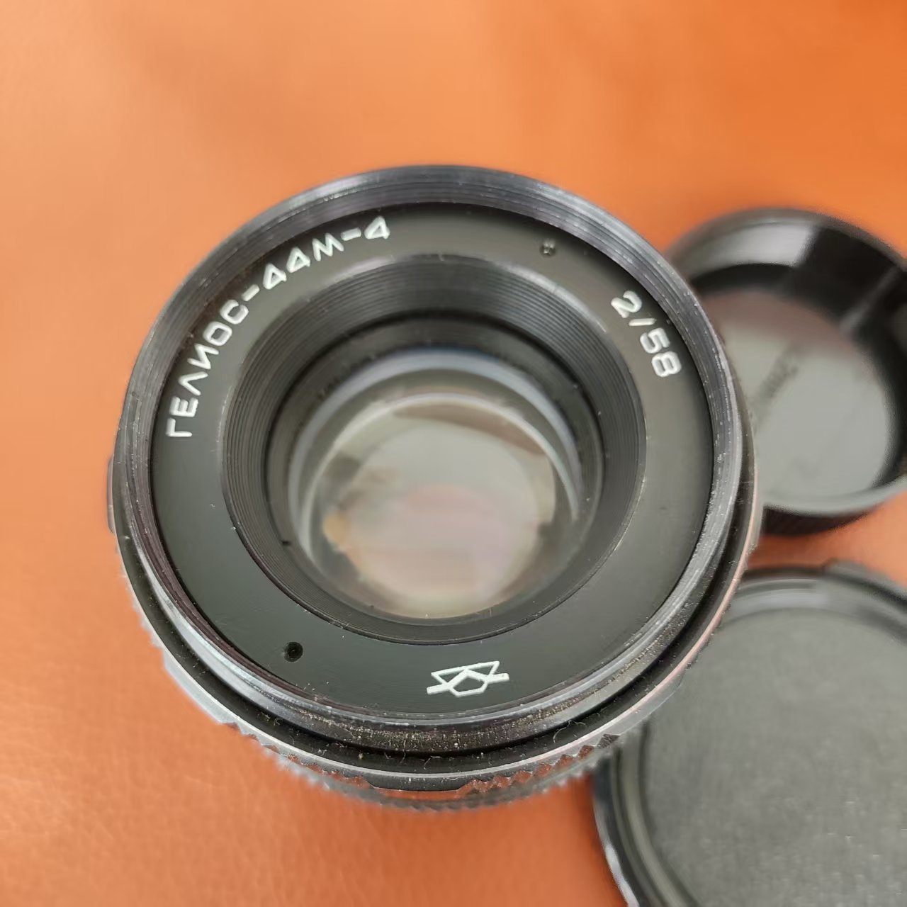 [Product=Lens][Brand=ZENIT][Model=ГЕЛИОС-44M-4][FocalLength=58][MaxAPT=2][Mount=M42][SN=823888][Frame=135][Date=20250531][MD5=8f71953b843d91a4a3890d577131accc].jpg