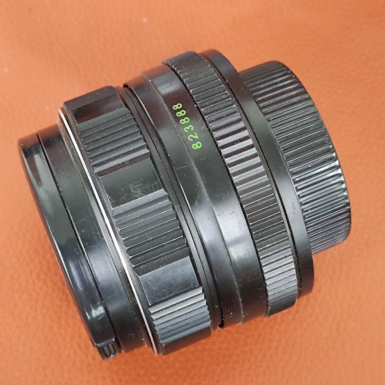 [Product=Lens][Brand=ZENIT][Model=ГЕЛИОС-44M-4][FocalLength=58][MaxAPT=2][Mount=M42][SN=823888][Frame=135][Date=20250531][MD5=8000cbf06ff16702220bdbcb9d754ae0].jpg