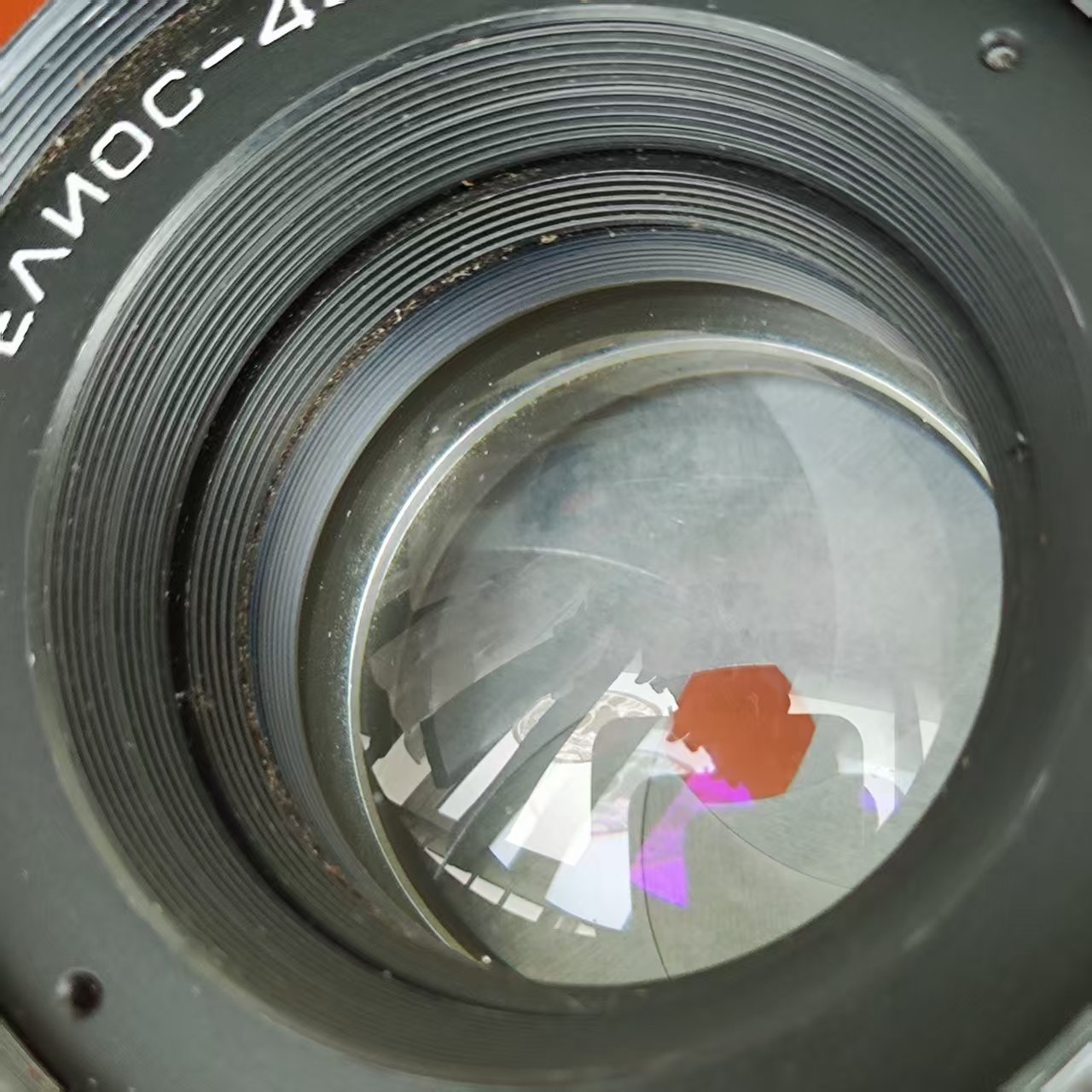 [Product=Lens][Brand=ZENIT][Model=ГЕЛИОС-44M-4][FocalLength=58][MaxAPT=2][Mount=M42][SN=823888][Frame=135][Date=20250531][MD5=c20f87d1d47efe1ab586094c7a323c0c].jpg