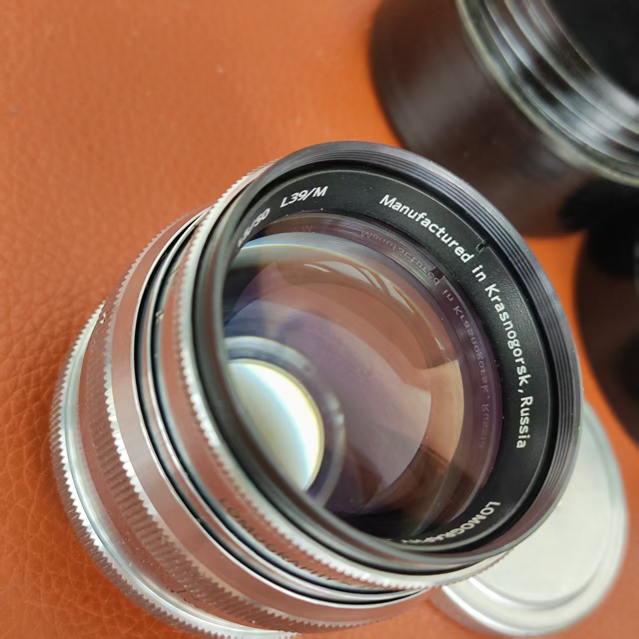[Product=Lens][Brand=LOMOGRAPHY & ZENIT][Model=NEW JUPITER 3+][FocalLength=50][MaxAPT=1.5][Mount=L39][SN=00001296][Frame=135][Date=20250531][MD5=de5d0621ad0a2077ba4e42e57e7fa28e].jpg