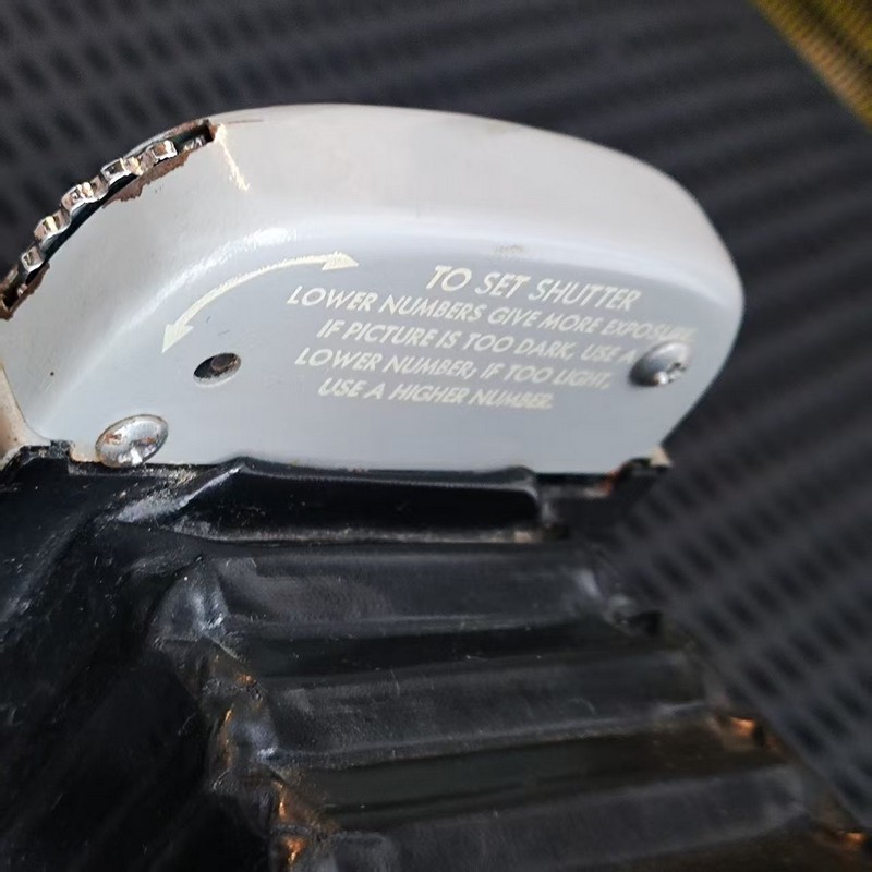 [Product=Camera][Brand=POLAROID][Model=Land CAMERA Model 80][Date=20250531][MD5=08598c023d42bd808518900abce25aba].jpg