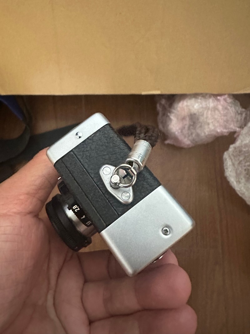 [Product=Camera][Brand=Rollei][Model=35 SE][Date=20250604][MD5=88e297c4abf51b6c72feb3cb3a7b5dcb].jpg