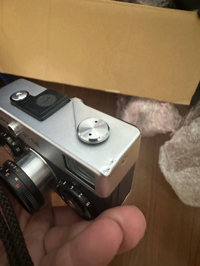 [Product=Camera][Brand=Rollei][Model=35 SE][Date=20250604][MD5=2193c5898732bac7cfd257630f89f60b].jpg
