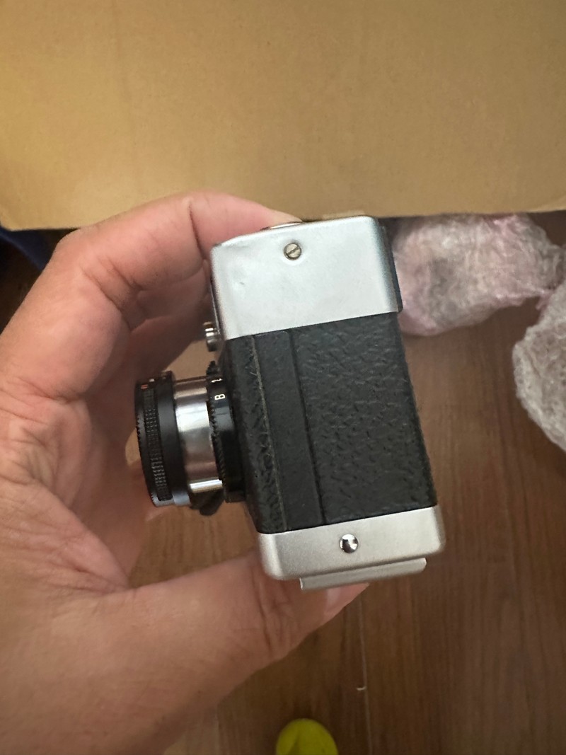 [Product=Camera][Brand=Rollei][Model=35 SE][Date=20250604][MD5=e85f86962d99d2a5f4bb2c62db0749b2].jpg