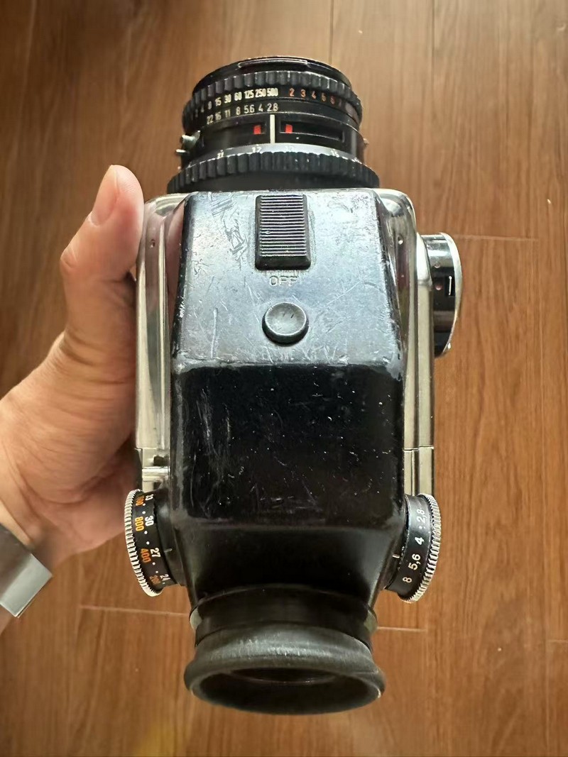 [Product=Camera][Brand=HASSELBLAD][Model=500 C][SN=TE 99169][Date=20250607][MD5=baab79e2a4e0b2ba2cdd3ec44e4348c7].jpg