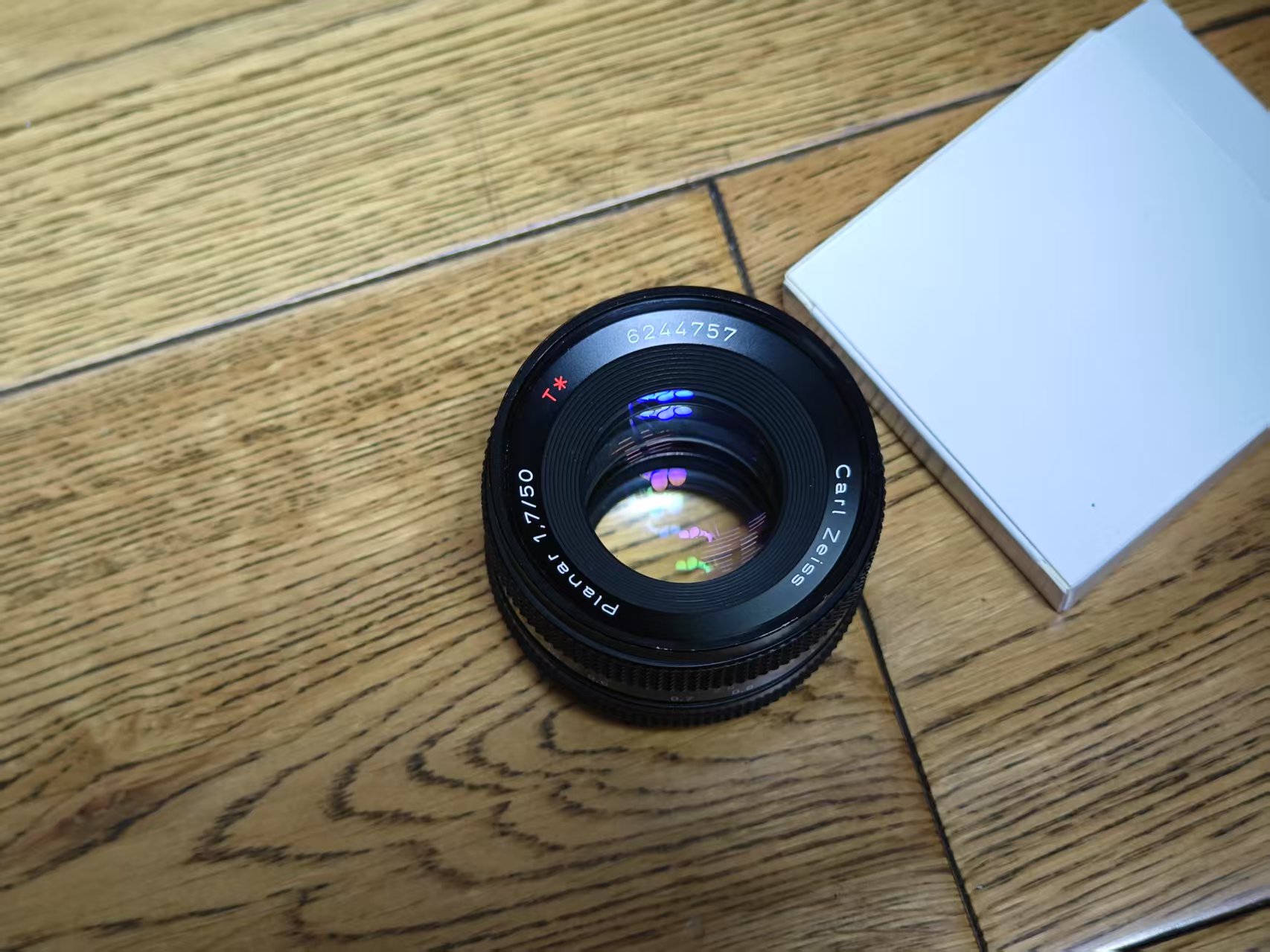 [Product=Lens][Brand=Carl Zeiss][Model=Planar 50mm F1.7][FocalLength=50][MaxAPT=1.7][Mount=CY][SN=6244757][Frame=135][Date=20250608][MD5=4787305317df1bdce06decf78ebb8000].jpg