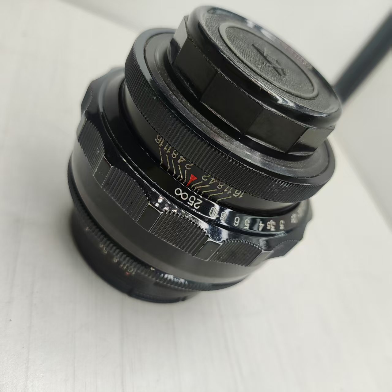 [Product=Lens][Brand=KMZ][Model=JUPITER-9 85mm F2][FocalLength=85][MaxAPT=2][Mount=M39][SN=6906047][Frame=135][Date=20250608][MD5=4c807859ddca6c16c94d374d39e56c80].jpg