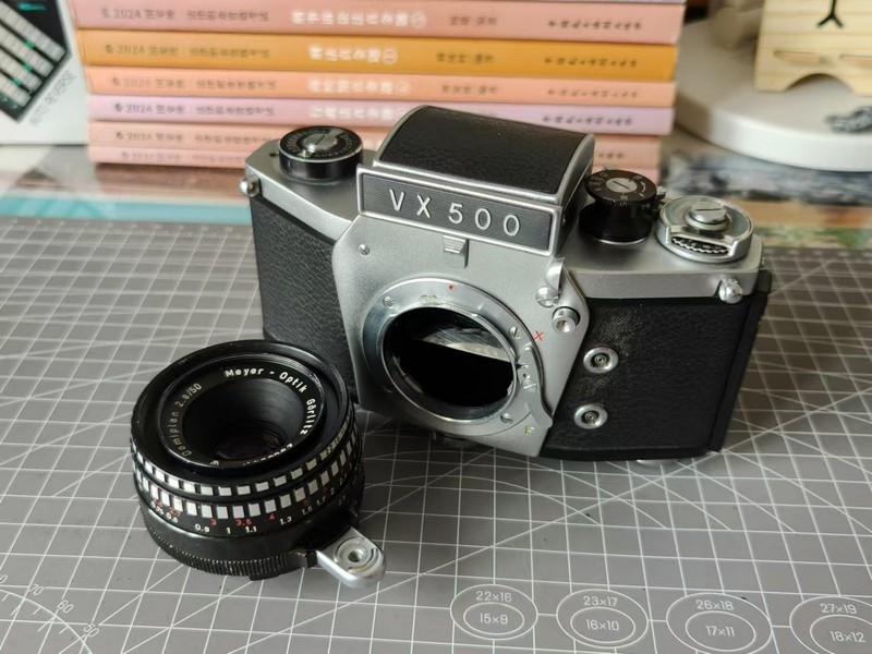 [Product=Camera][Brand=Exakta][Model=VX500][Date=20250608][MD5=398aeee51b29d4657db74fa40c260a33].jpg