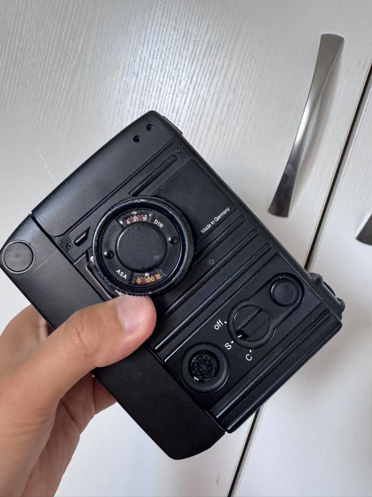 [Product=Camera][Brand=Rollei][Model=Rolleiflex 6002][SN=107230061][Date=20250612][MD5=d595ba99ccb5f1cb4fff6eae9a84fe07].jpg