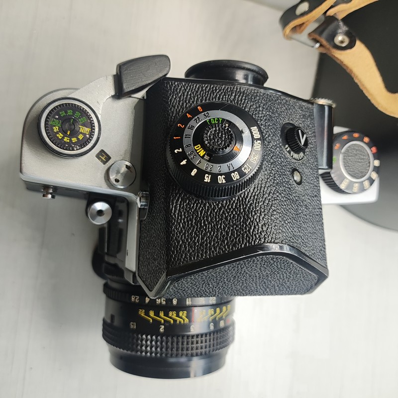 [Product=Camera][Brand=Keiv][Model=КИЕВ-60][SN=8807594][Date=20250612][MD5=74680a662b4dec6f16c7ac7c4494984a].jpg