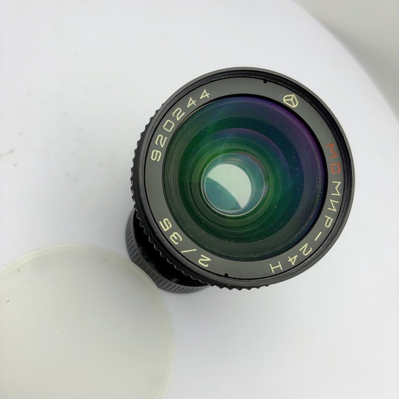 [Product=Lens][Brand=ZENIT][Model=MC МИР-24H][FocalLength=35][MaxAPT=2][Mount=M42][SN=920244][Frame=135][Date=20250613][MD5=b389807fab3bd27c464b331f613e0168].jpg